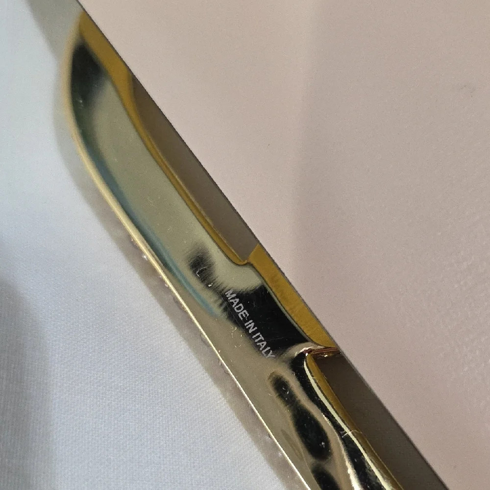 Valentino Garavani Cream Belt with Gold Sparkle Buckle - Picture 7 of 15